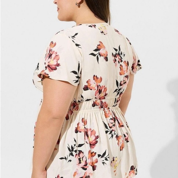 Torrid Peplum Georgette Flutter Sleeve Floral Top Womens Plus Size XL - Picture 12 of 12